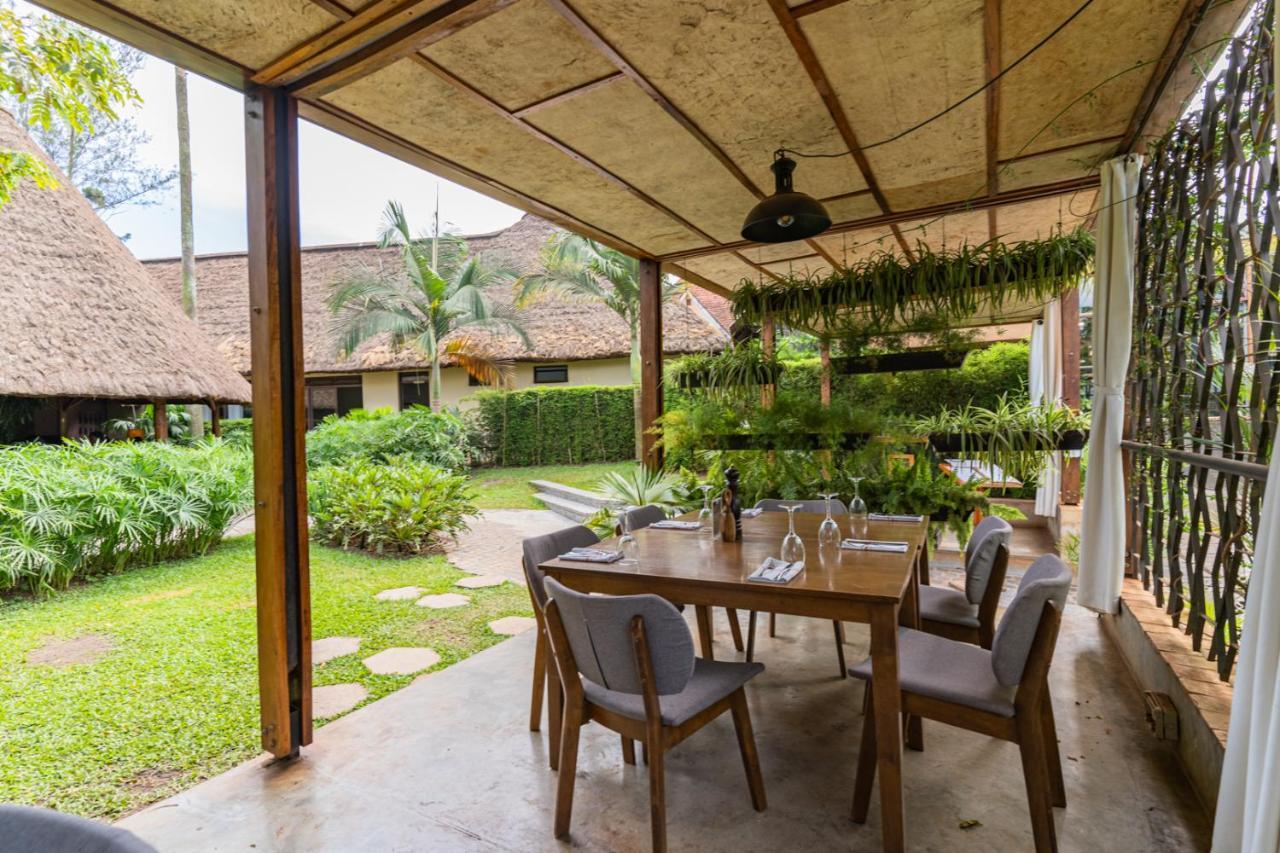 Le Petit Village Boutique Hotel & Spa Kampala Buitenkant foto