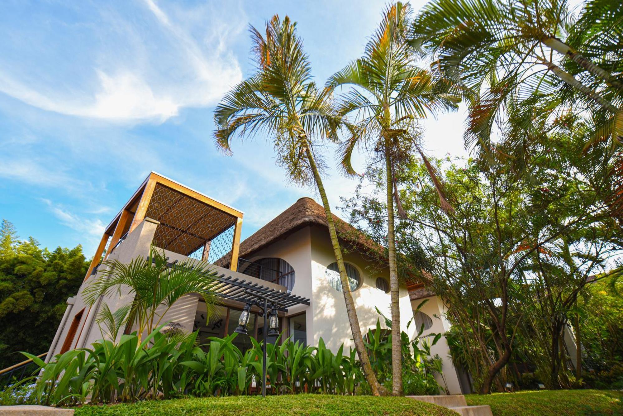 Le Petit Village Boutique Hotel & Spa Kampala Buitenkant foto