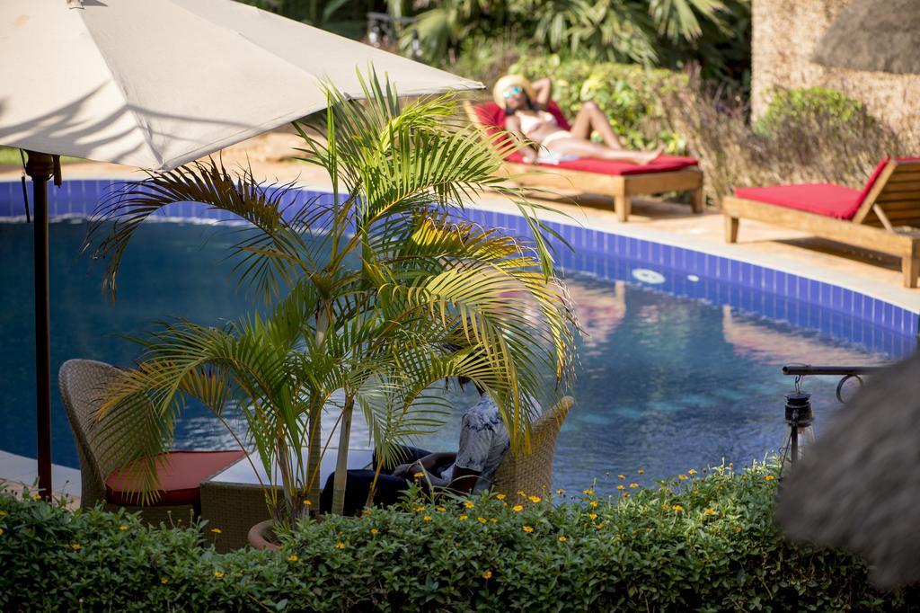 Le Petit Village Boutique Hotel & Spa Kampala Buitenkant foto